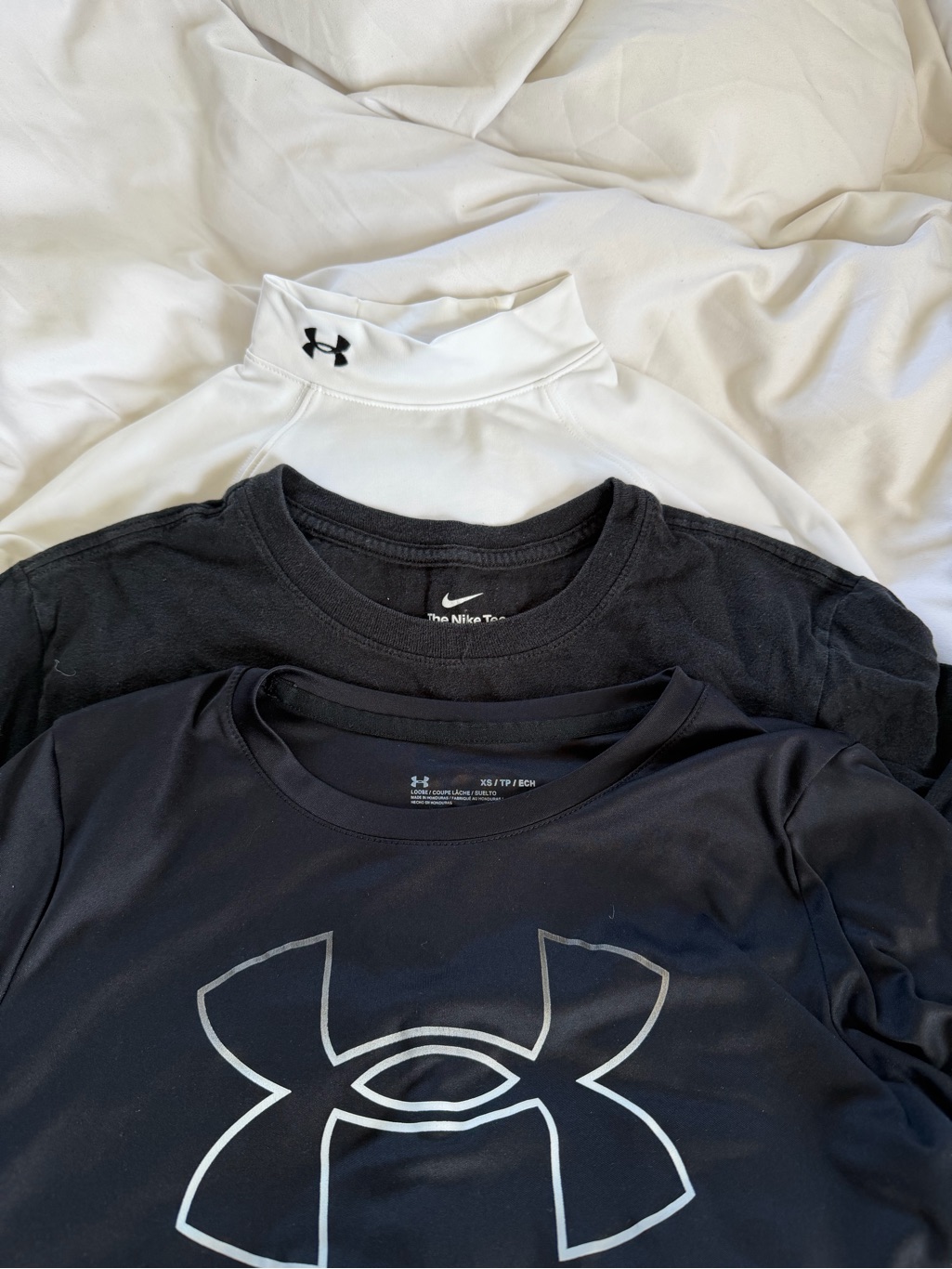 Under Armour Black Athletic Tee With Interior Logo Print